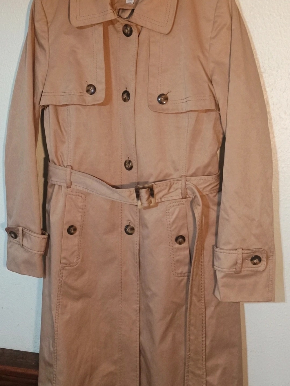 Classic M Beige Trench Coat with Belt Donatella